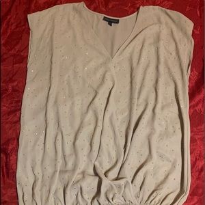 🌟Shimmering champagne top!